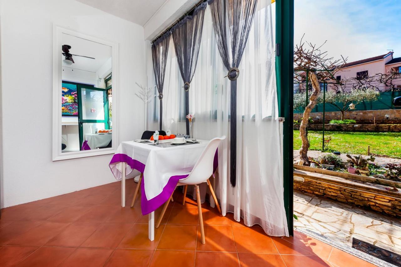 Apartments And Rooms Villa Dea Adults Only โรวีน ภายนอก รูปภาพ